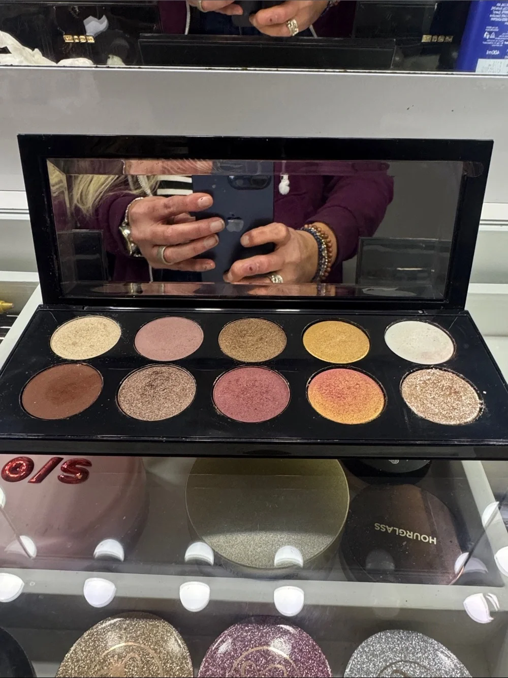 > Authentic Pat McGrath Labs Mothership VII: Divine Rose Eyeshadow Palette